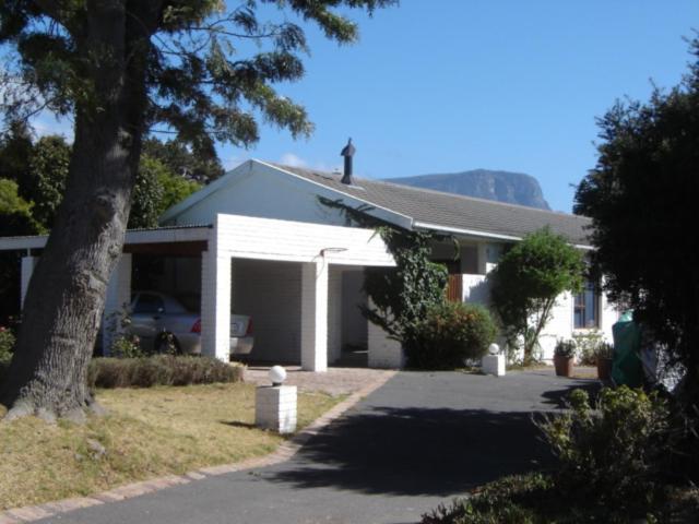 Holiday home Cherry Lane Constantia Cape Town